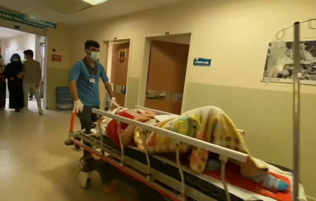 Telefonla konuşurken 5 metrelik yerden düştü!