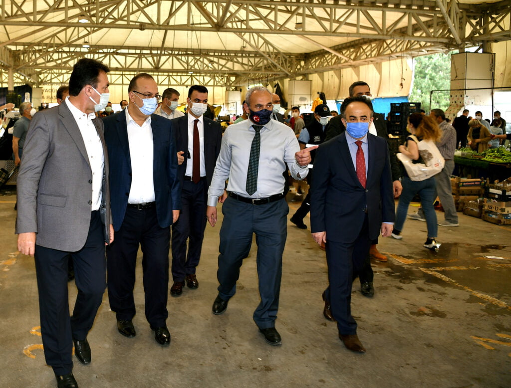 Vali Canbolat, Kaymakam Orhan ve Başkan Dündar’dan Pazar Denetimi