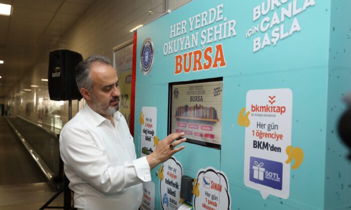 Bursalılar metroda hem okuyacak hem kazanacak