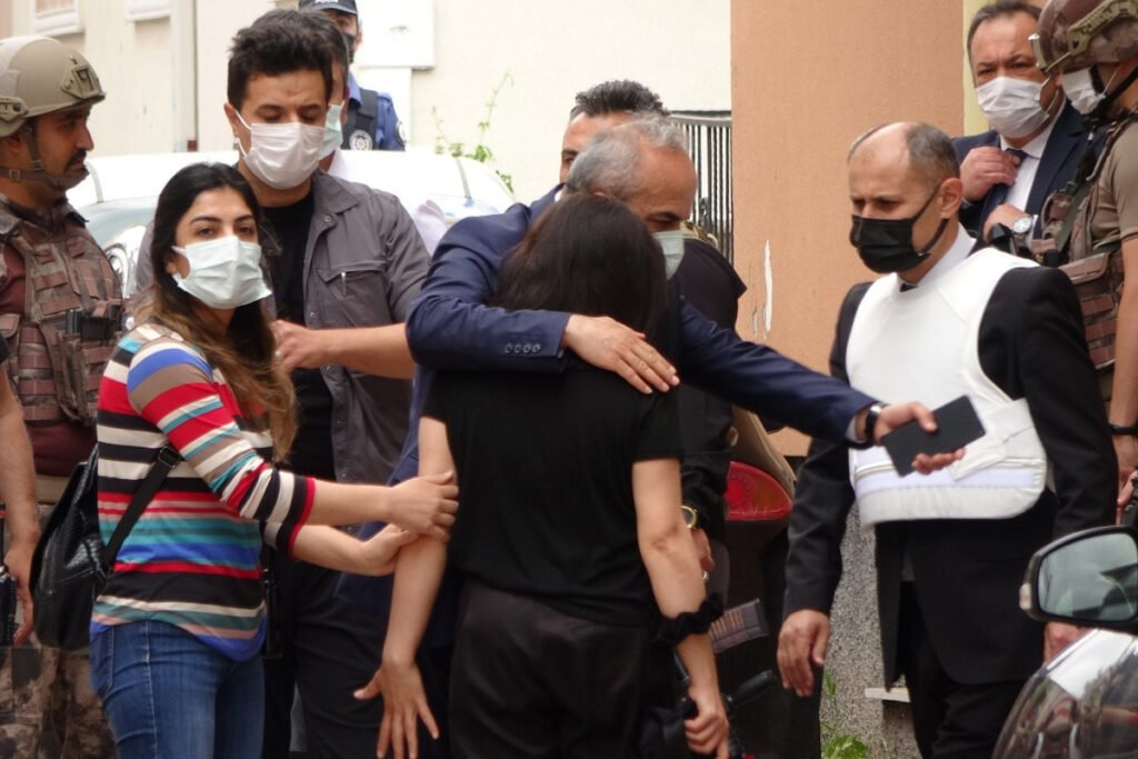 Sivas’ta rehin alınan kadın kurtarıldı