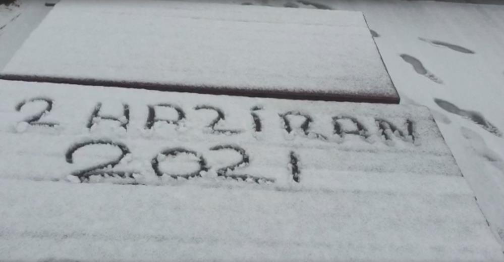 Uludağ’da haziran ayında kar sürprizi