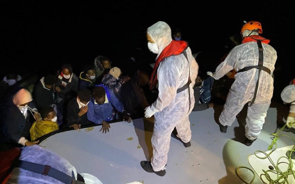 Yunanistan yine bildiğimiz gibi