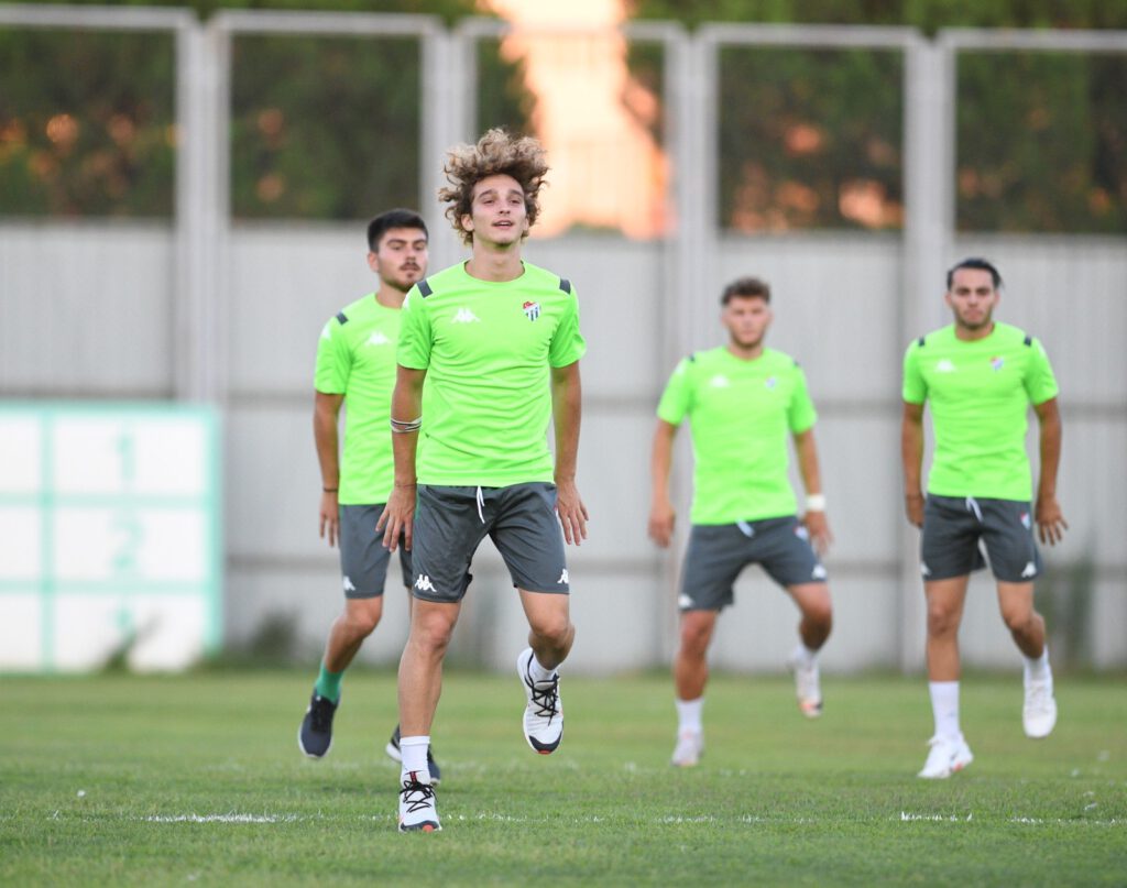 Bursaspor’un kamp kadrosu belli oldu