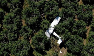 Bursa’da armut bahçesine iniş yapan uçak böyle görüntülendi