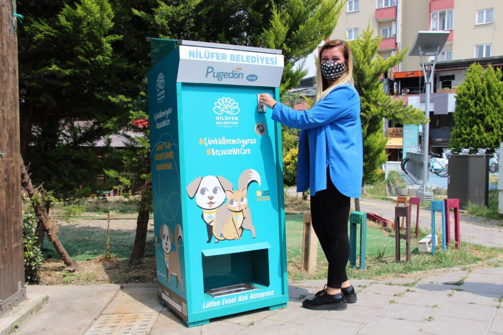 Can dostlar için beslenme otomatları faaliyete geçirildi