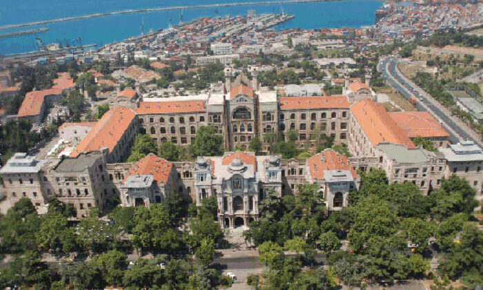 Marmara Üniversitesi 70 Öğretim Üyesi alıyor
