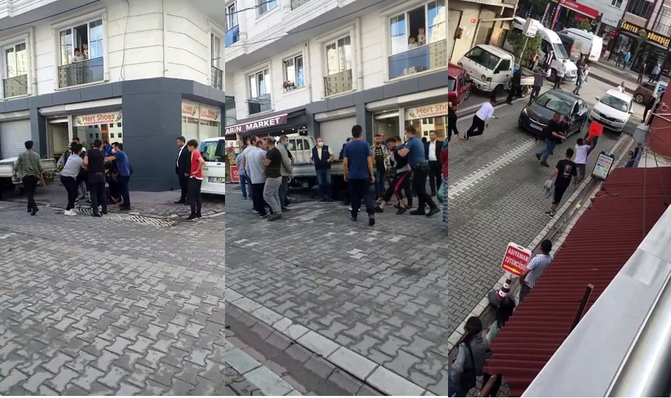 Bıçakla çevreye saldıran genci mahalleli tekme tokat dövdü