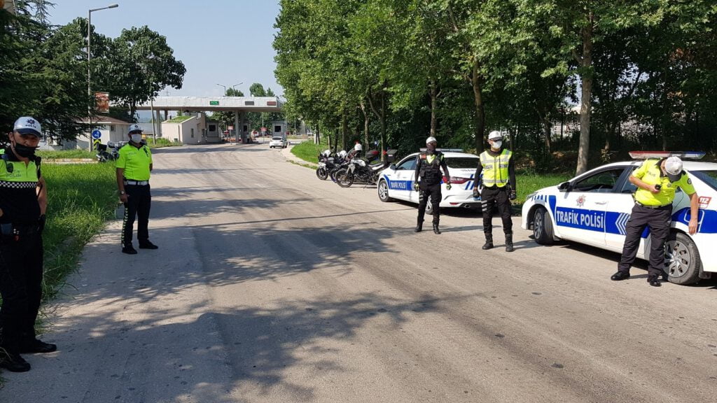 Bayram öncesi̇ sıkı deneti̇m