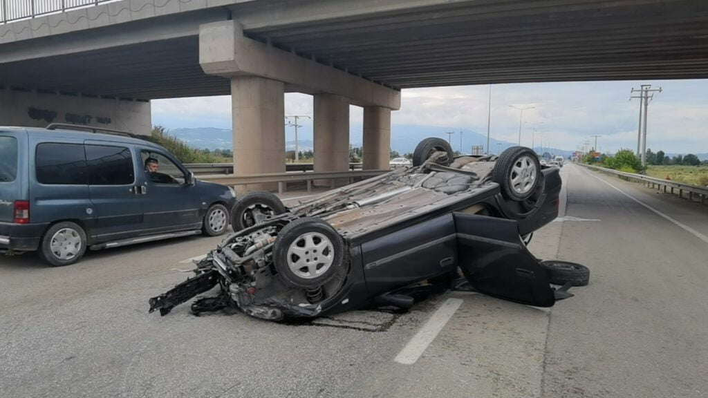 Bursa-Ankara karayolunda kaza: 4 yaralı