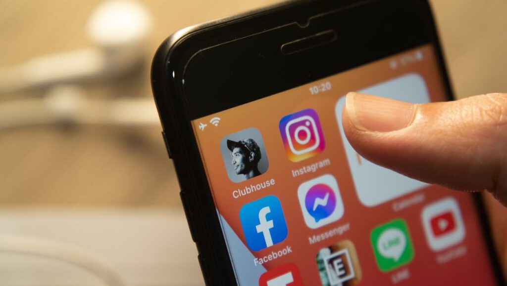 Clubhouse, davetiye şartını kaldırdı