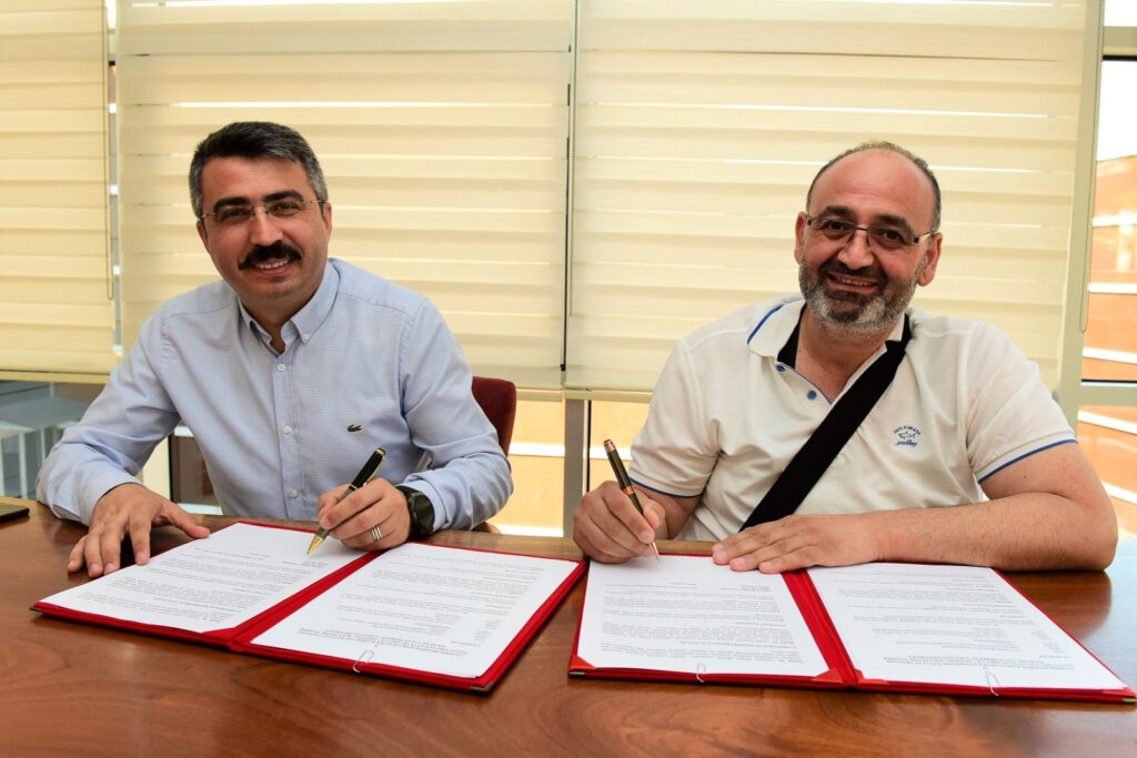 Engelsi̇z yaşam merkezi̇ içi̇n imzalar atıldı