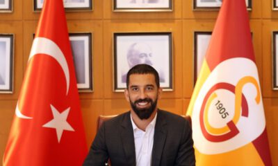 Galatasaray, Arda Turan’ın sözleşmesini uzattı