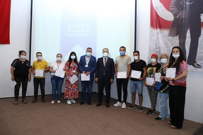 Bursa’da hayvan satıcılarına eğitim