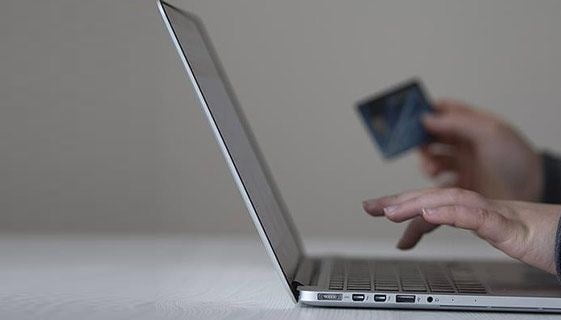 Hepsiburada Nasdaq’ta halka açıldı