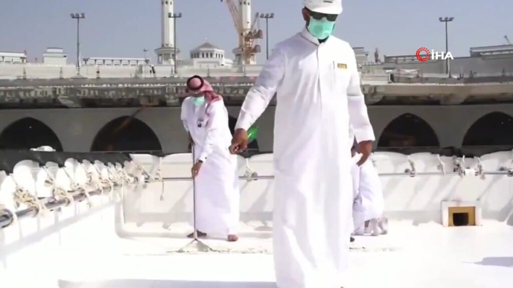 Kabe’de hac hazırlıkları devam ediyor