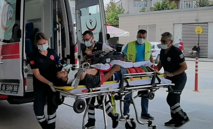 Arabanın altında kaldı ve feci son…