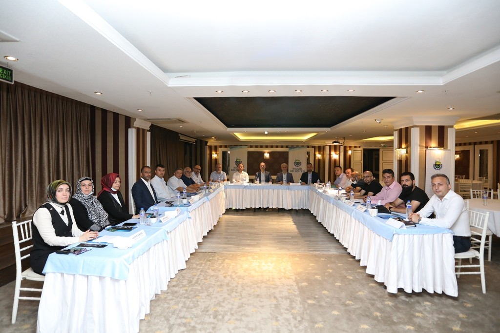 Yardım kuruluşları güç birliği için toplandı