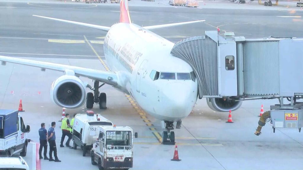 160 yolcu daha yurda getirildi