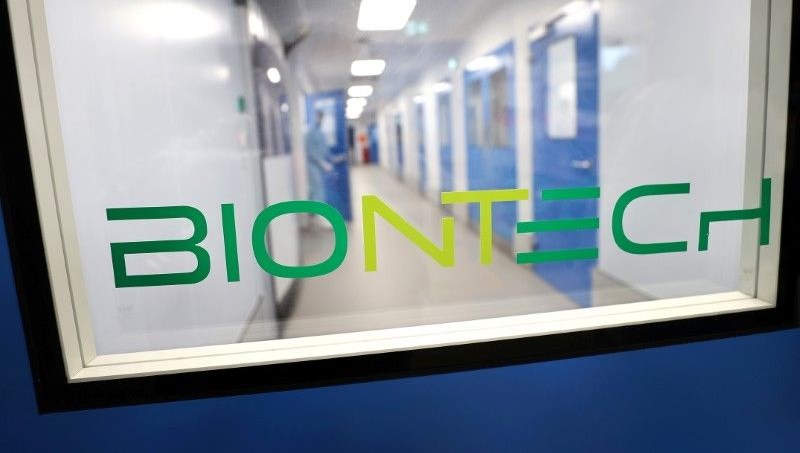 BioNTech, aşı gelir tahminini yükseltti