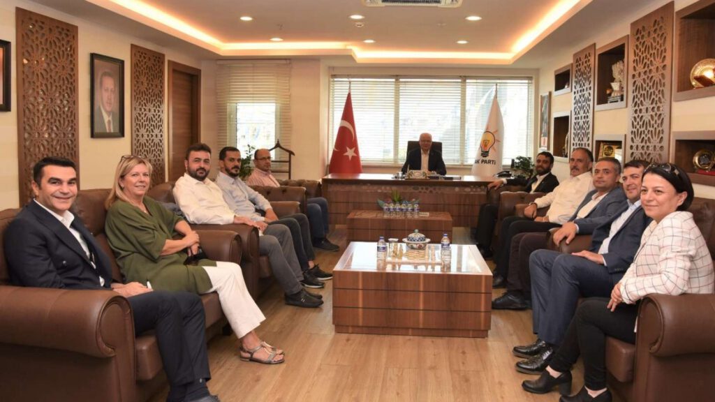 Bursaspor’dan AK Parti’ye ziyaret