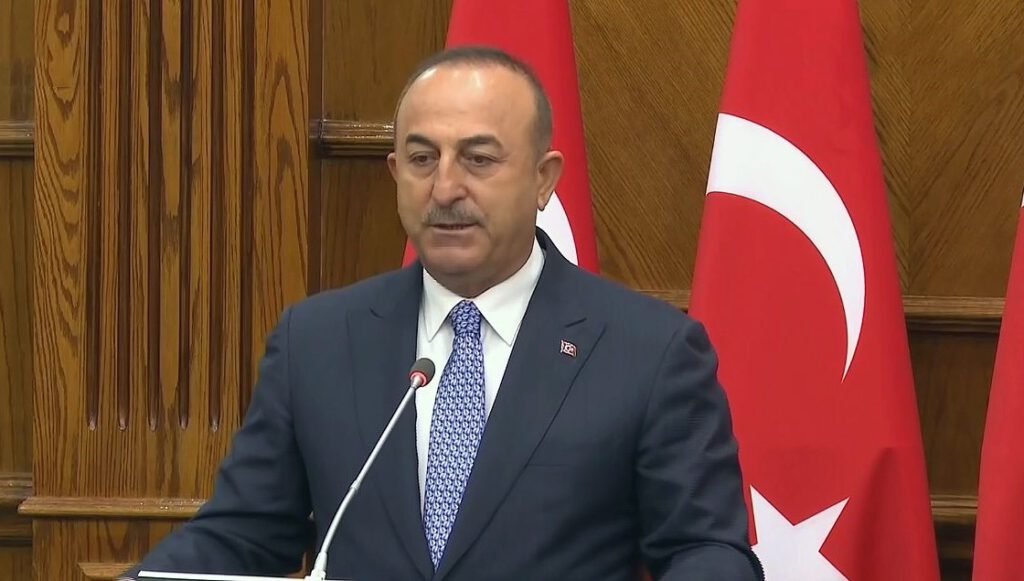 Çavuşoğlu: Taraflarla diyaloğu sürdürüyoruz
