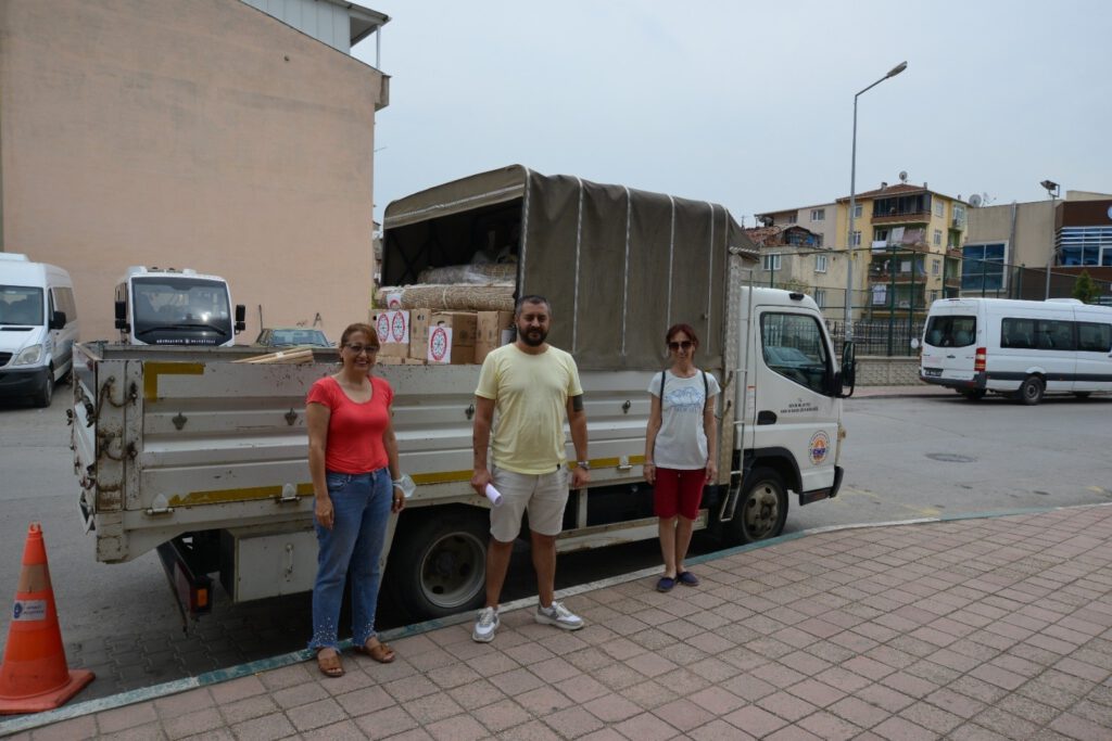 Gemlik Kent Konseyi’den yangın bölgesine destek