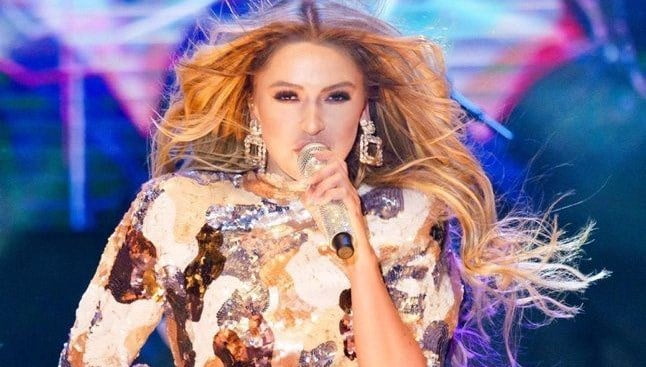 Hadise’den 30 Ağustos’ta ücretsiz konser