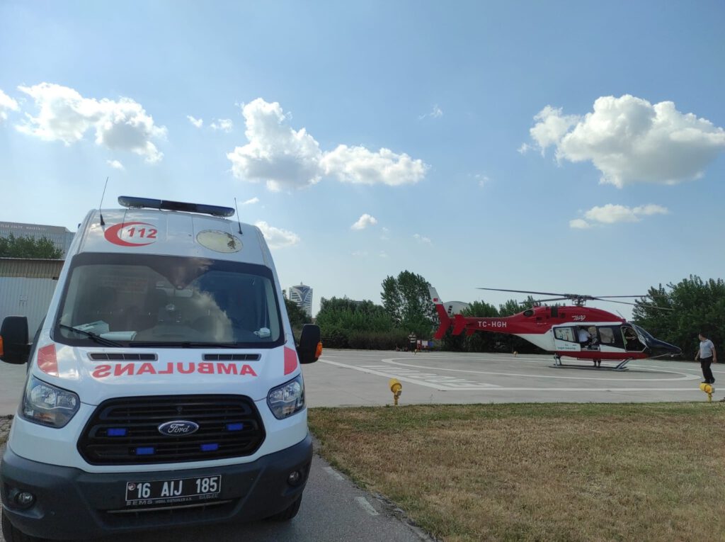 Helikopter ambulans ile hastaneye yetişti