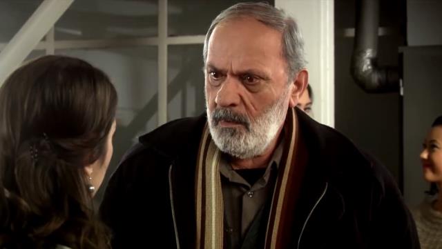 Usta oyuncu hayatını kaybetti