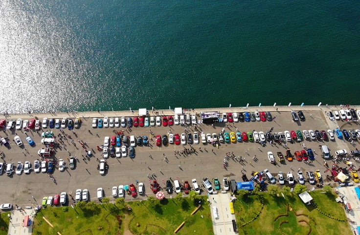 Modifiyeli araçlar buluştu