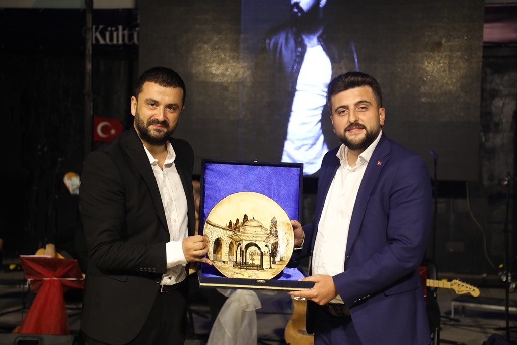 Onur Şan İnegöl’ü salladı