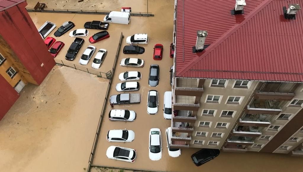 Rize’deki sel için “mücbir sebep” ilanı