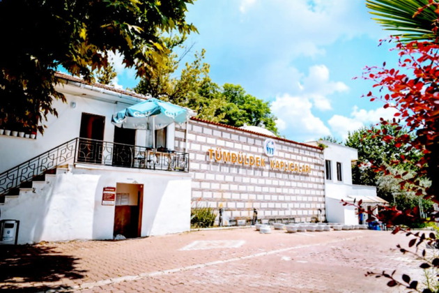 Tümbüldek’e 300 yataklı otel