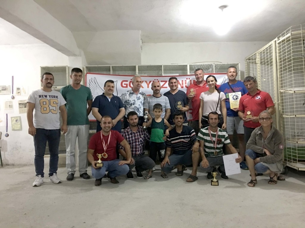 Yerli güvercinler Avrupa’da boy gösterecek