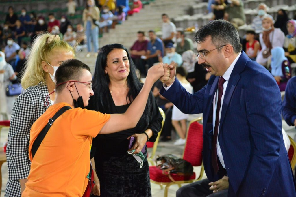 Yıldırım, engel tanımıyor