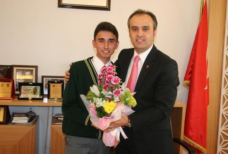 Başkan Aktaş, 11 yıl sonra nikahını kıydı!