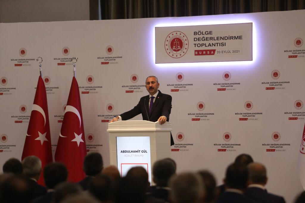 Bakan Gül:  Tarafsız yargıyı kimse yıpratamayacak