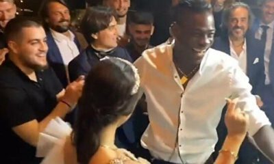 Mario Balotelli’den çiftetelli şovu