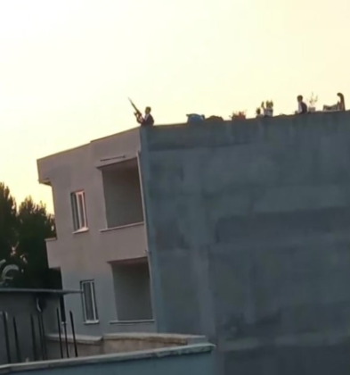 Bursa’da düğünde ateş açtılar