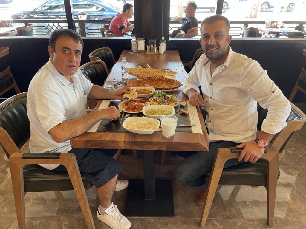 Bursa’da Mahmut Tuncer’li sıra gecesi