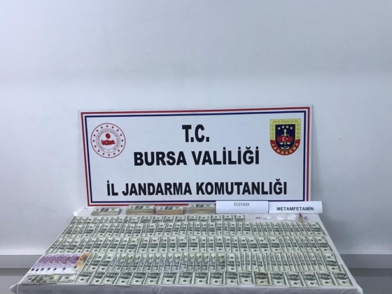 Bursa’da sahte para operasyonu