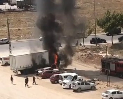 Bursa’da, TIR alevlere teslim oldu