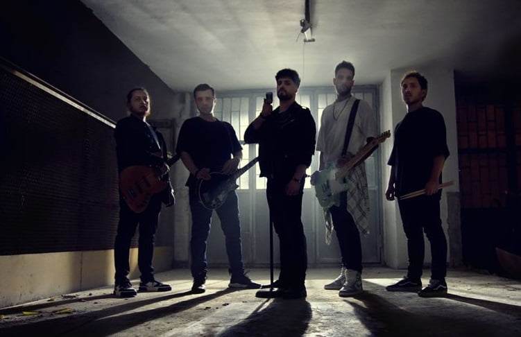 Dekadans ile, rock bir başka