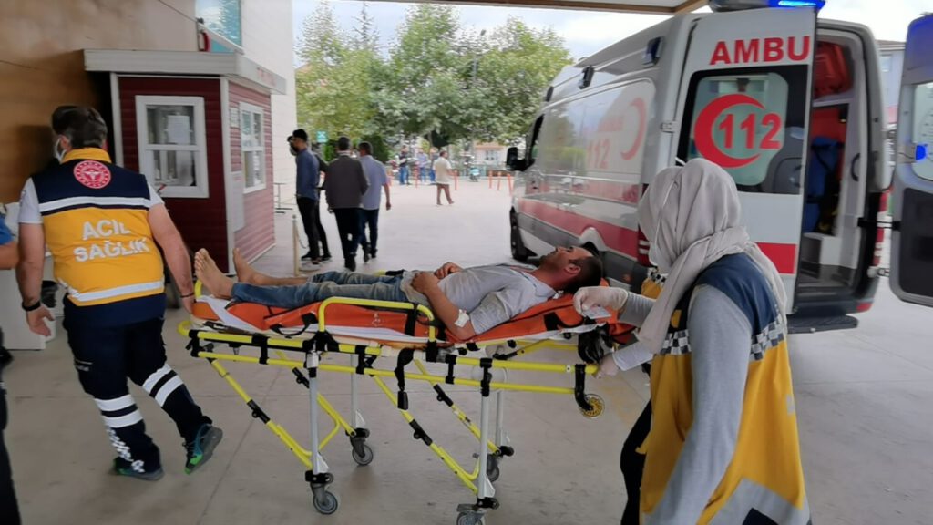 Elektrik akımına kapılan işçi yaralandı