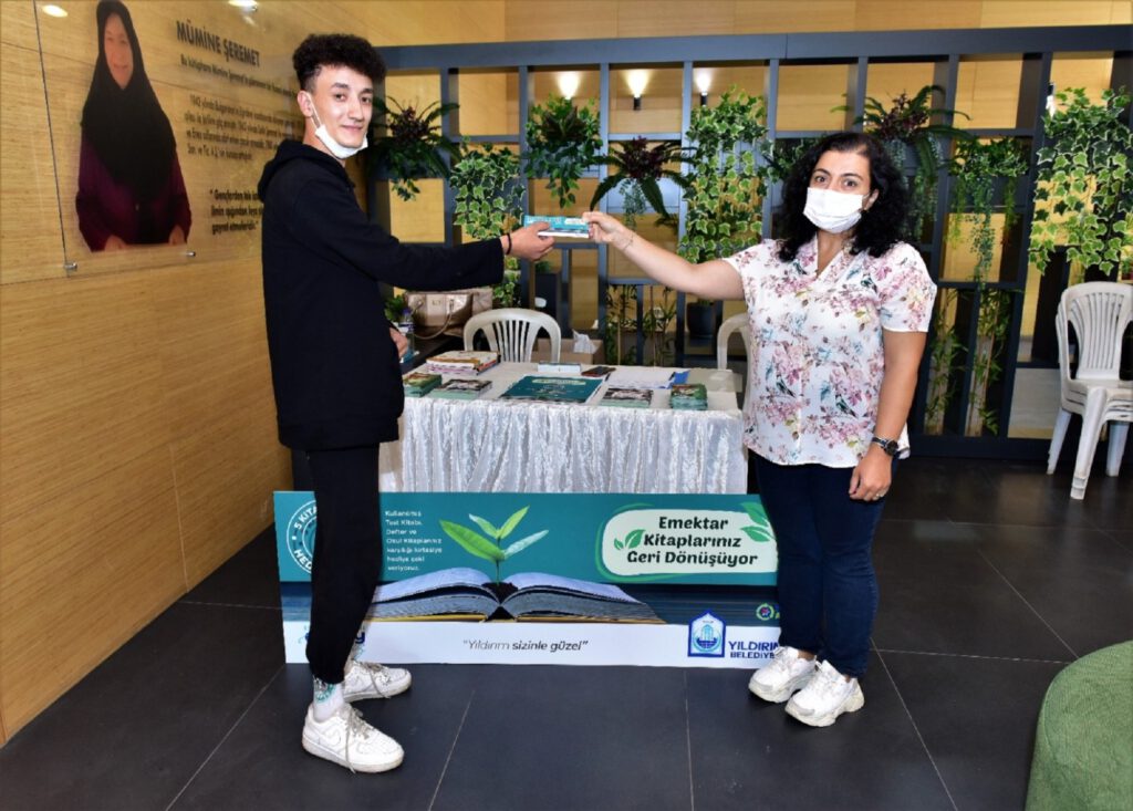 Emektar kitaplar geri dönüşüyor