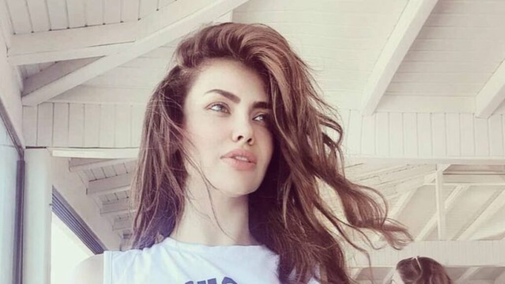 Lara, ağızları açık bıraktı