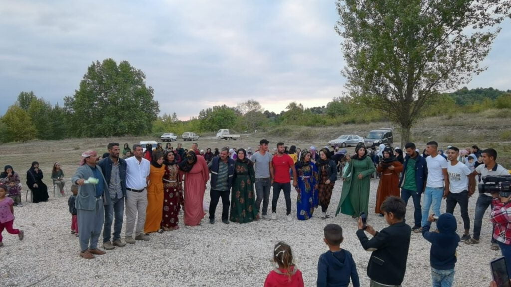 Mevsimlik işçilere moral gecesi