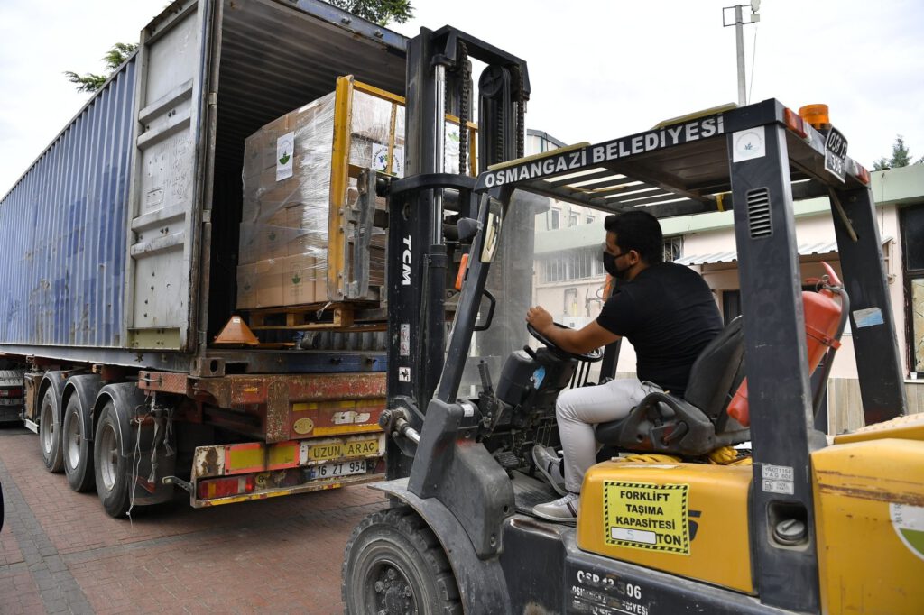Osmangazi, ikinci tırı gönderdi