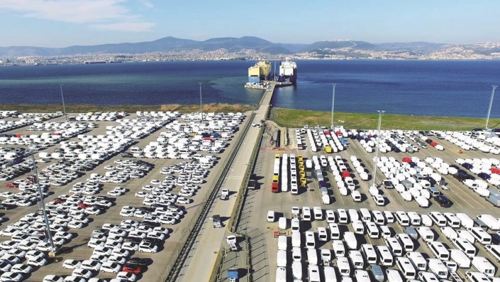 Otomotiv ihracatı 2,4 milyar dolar oldu