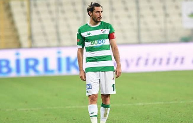 Özer Hurmacı boşta kaldı